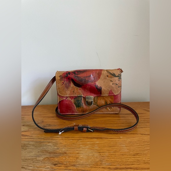 Patricia Nash Floral Leather Crossbody Bag - Picture 2 of 7